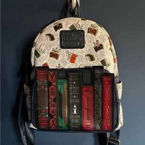 Loungefly Fantastic Beasts Magical Books backpack